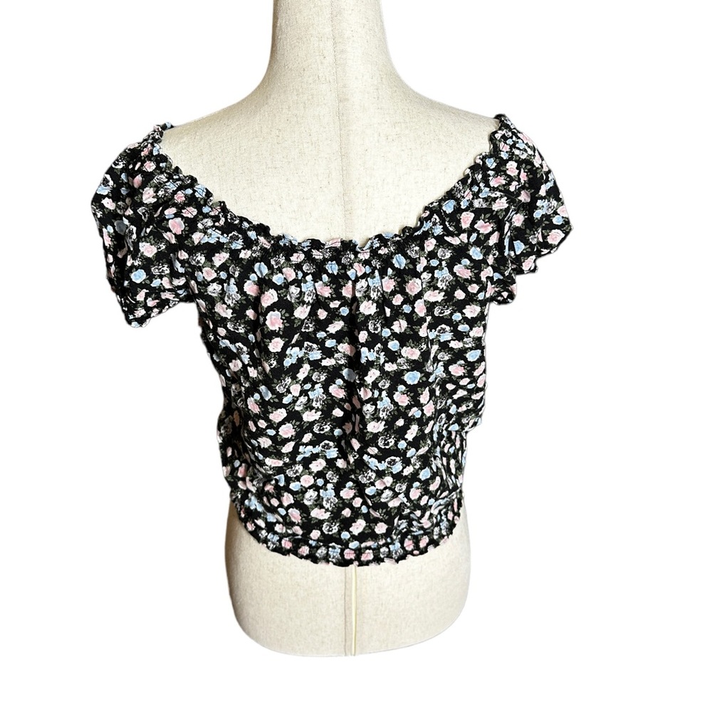 H&M Divided | Off-the-Shoulder Smocked Crop Top | XS